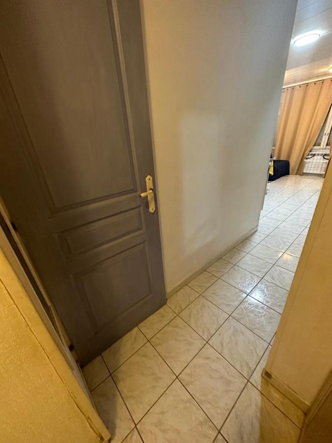 לה קיוטאט A La Semaine Ou Au Jour / Location Studio Meuble 30M² מראה חיצוני תמונה